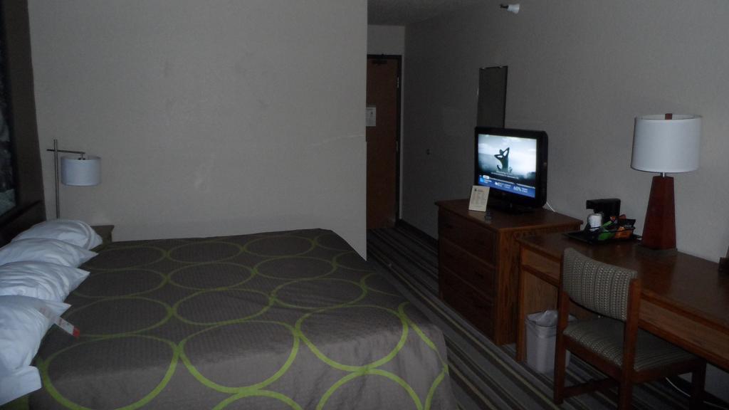 מלון Super 8 By Wyndham Dunbar/Charleston Area חדר תמונה